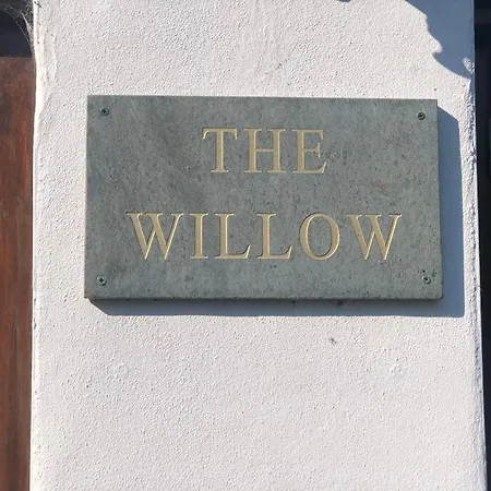 The Willow Denstone Exterior foto