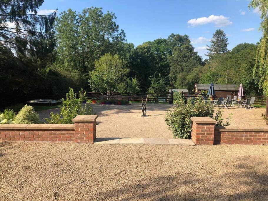 The Willow * Denstone